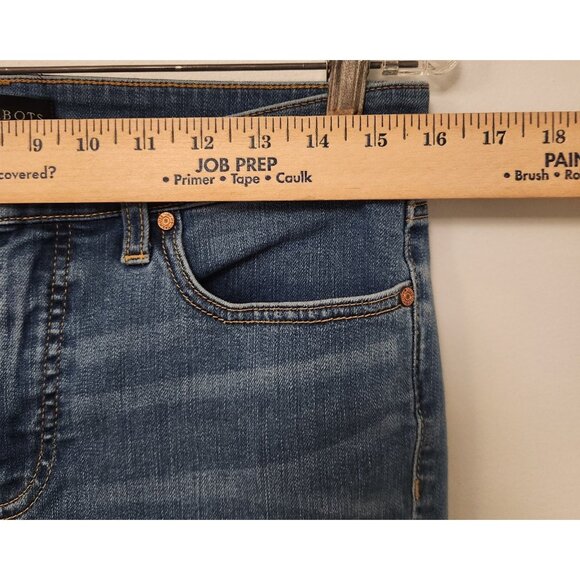 Talbots Jeans Womens 8P Petites Mid-Rise Crop Flare Medium Wash Blue Denim EUC - Picture 12 of 15